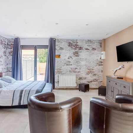 Cosy Apartment In Eperlecques With Fireplace Exterior foto