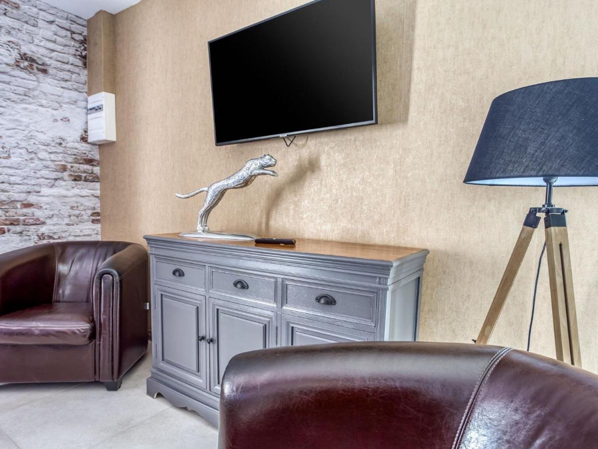 Cosy Apartment In Eperlecques With Fireplace Exterior foto