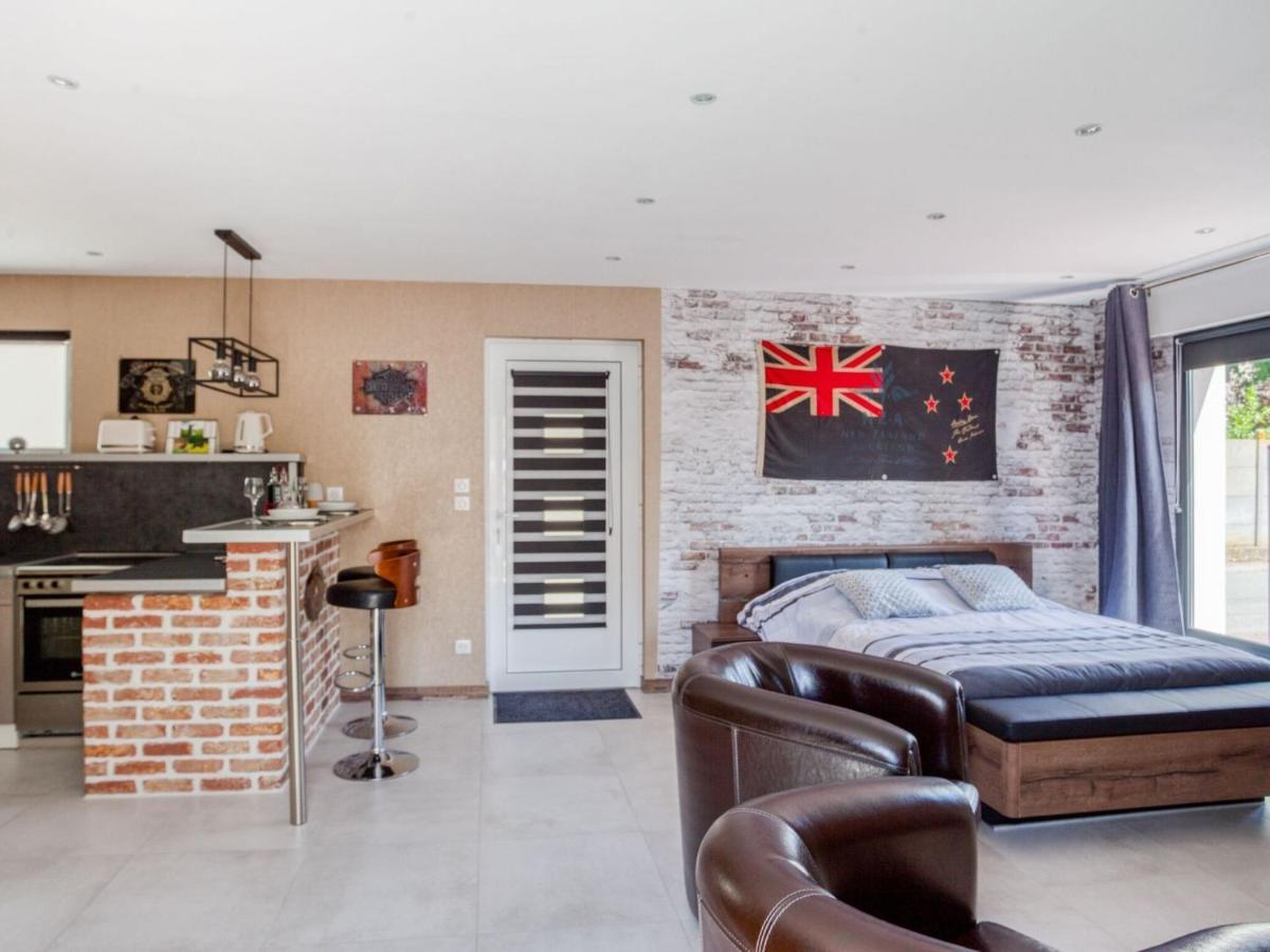 Cosy Apartment In Eperlecques With Fireplace Habitación foto